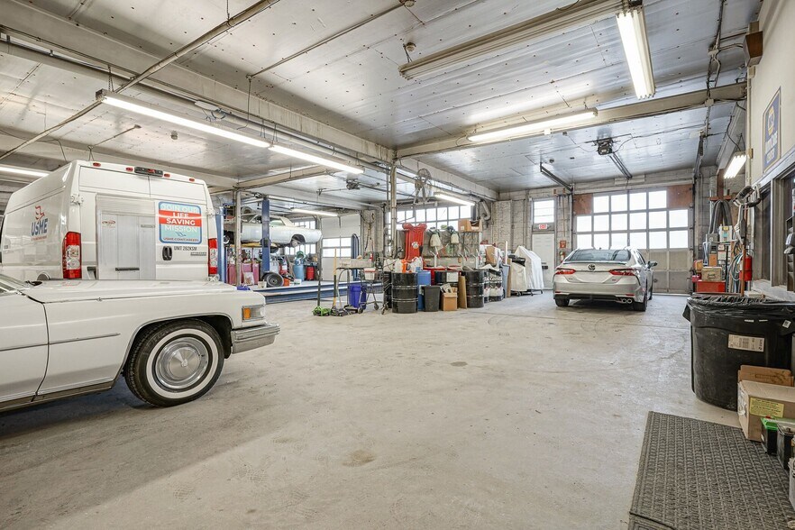 More Photos Of 100 White Horse Pike, Oaklyn Auto Dealership For Sale