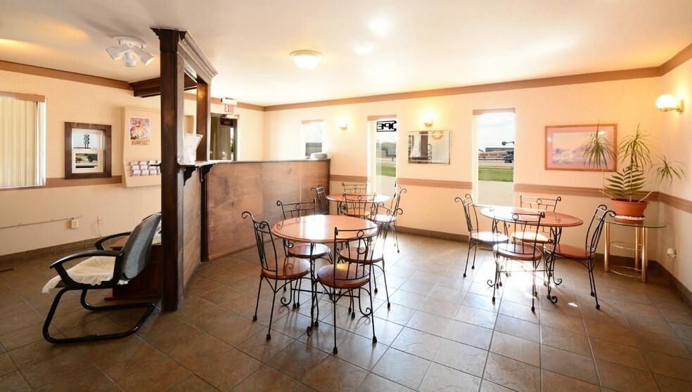 More Photos Of 2100 Fay St, Burlington Hotel For Sale