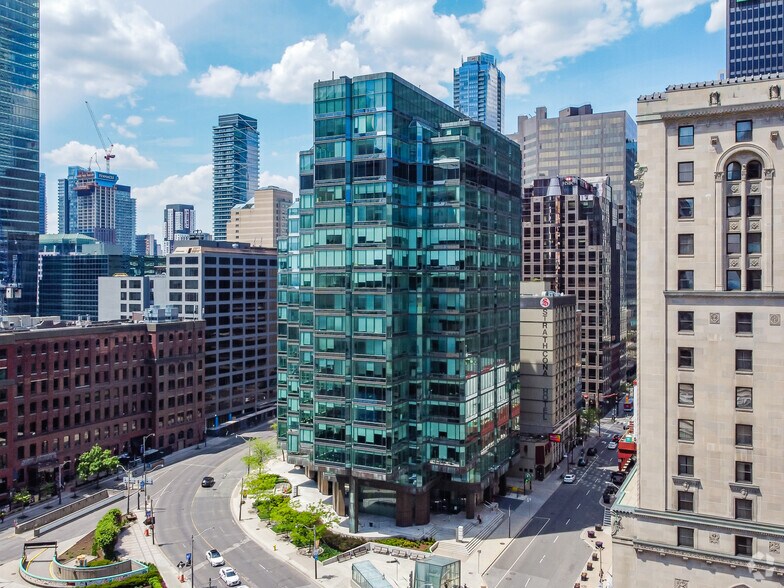 More Photos Of 1 University Ave, Toronto Office For Lease