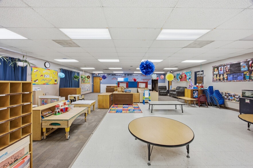 More Photos Of 502 7th St N, Fargo Daycare Center For Lease