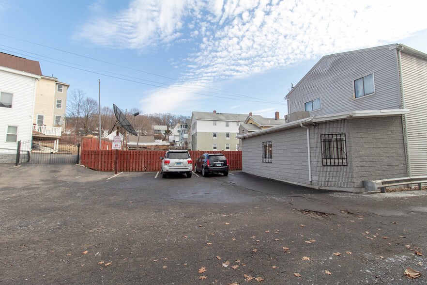 More Photos Of 172 Maple St, Naugatuck Restaurant For Sale