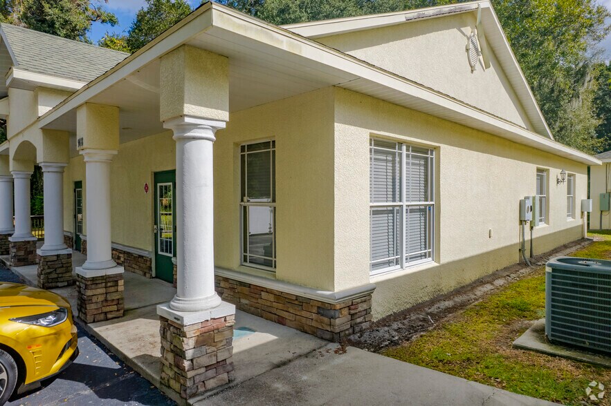 More Photos Of 9416-9418 Balm Riverview Rd, Riverview Medical For Lease