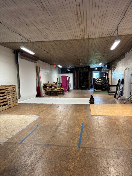 More Photos Of 107 N Raiford St, Selma Storefront Retail Residential For Lease