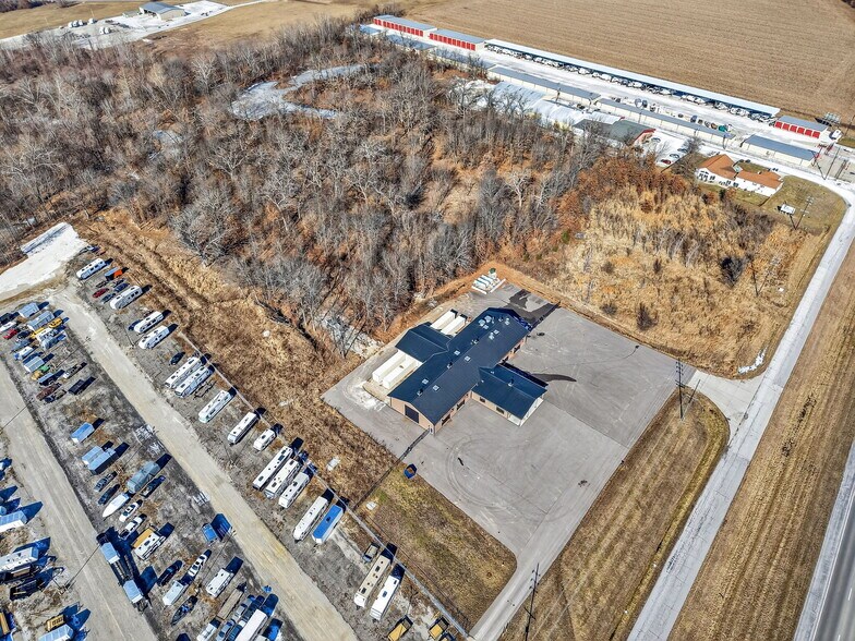 More Photos Of 1834 Outer Hwy 61 hwy, Moscow Mills Flex For Sale