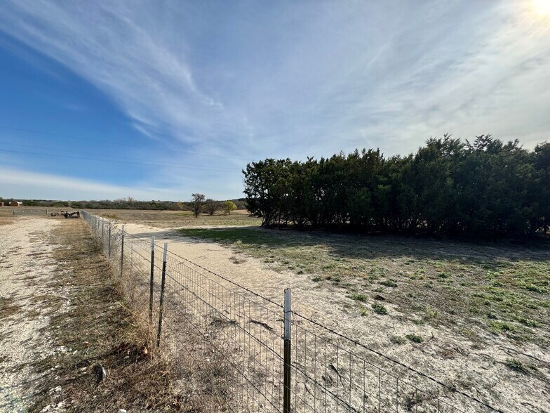 More Photos Of 8895 US-67 Hwy, Cleburne Trailer Camper Park For Sale