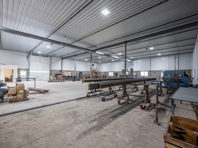 More Photos Of 2425 Township Road 414, Dundee Warehouse For Sale