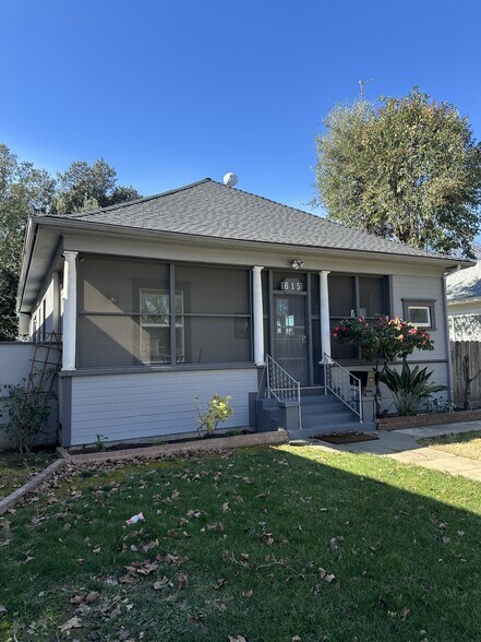 More Photos Of 615 15th St, Modesto Specialty For Sale