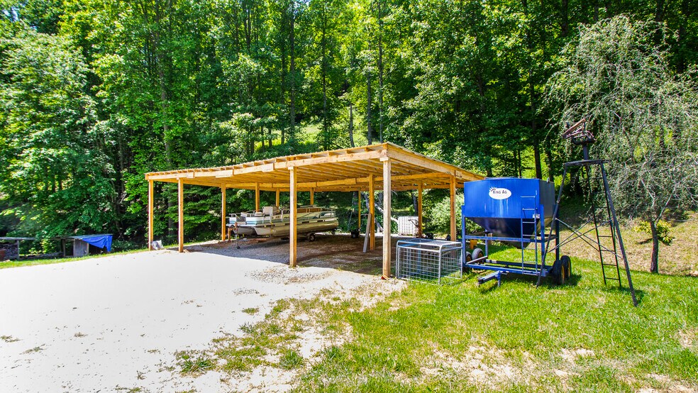 More Photos Of 1651 Winding Stairs rd, Topton Land For Sale