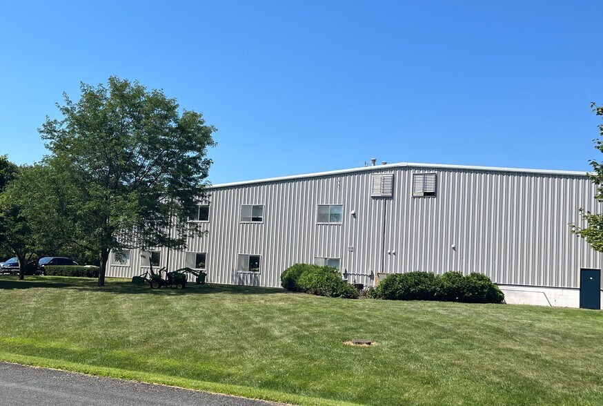 More Photos Of 170 Aprill Dr, Ann Arbor Warehouse For Lease