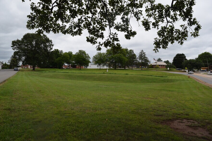 More Photos Of Woltz Street, Dobson Land For Lease