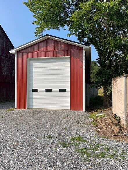 More Photos Of 830 Beaver Creek rd, Hagerstown Specialty For Lease