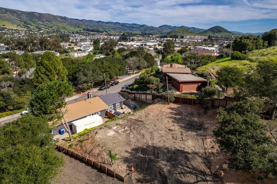 More Photos Of 3291 Rockview Pl, San Luis Obispo Apartments For Sale