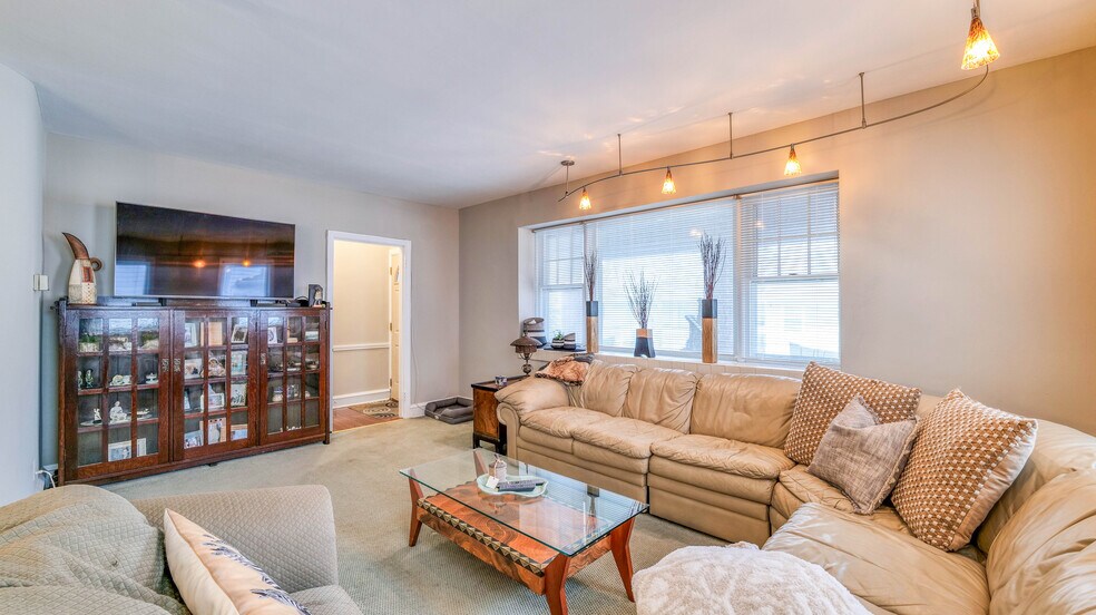 More Photos Of 20 S Marion Ave, Ventnor City Apartments For Sale