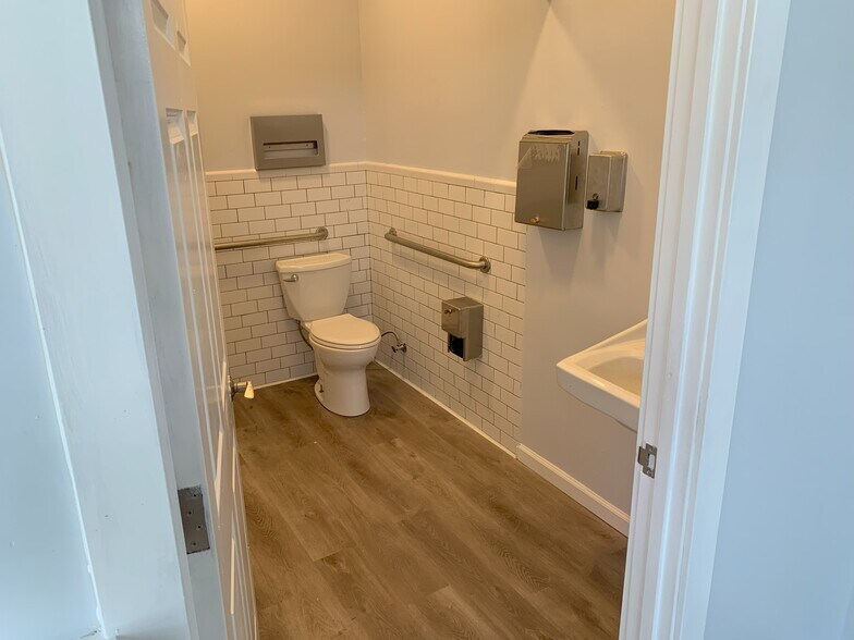 More Photos Of 500 Laguna St, San Francisco Apartments For Lease