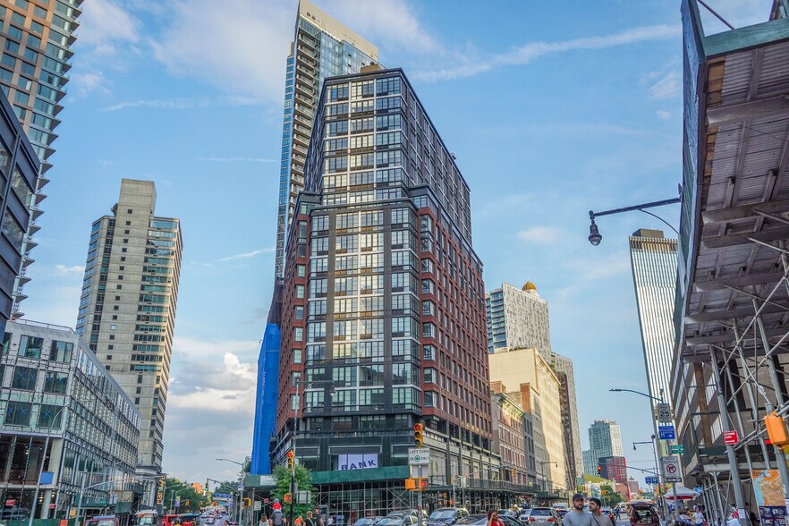 More Photos Of 1 Flatbush Ave, Brooklyn Apartments For Lease