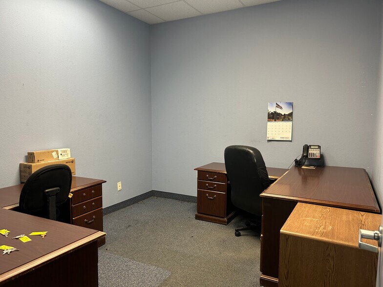 More Photos Of 3420 S Padre Island Dr, Corpus Christi Auto Dealership For Lease