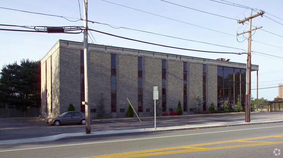 More Photos Of 1240 Pawtucket Ave, East Providence Medical For Lease