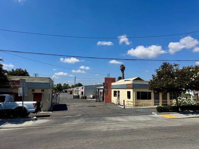 More Photos Of 555 Spring Rd, Moorpark Manufacturing For Lease