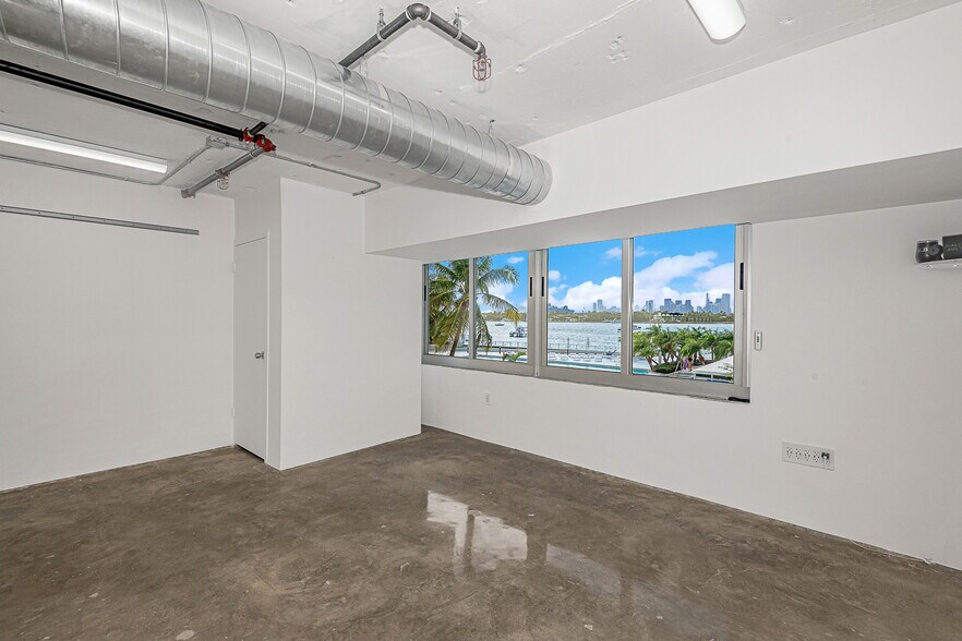 More Photos Of 1200 West Ave, Miami Beach Apartments For Sale