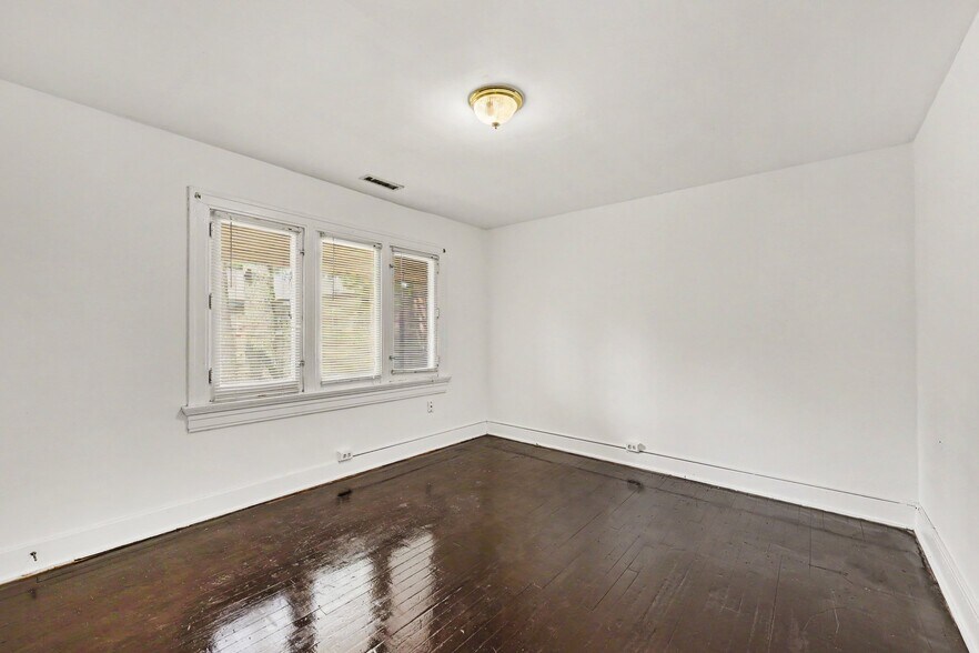 More Photos Of 611 Delaware Ave, Dayton Apartments For Sale