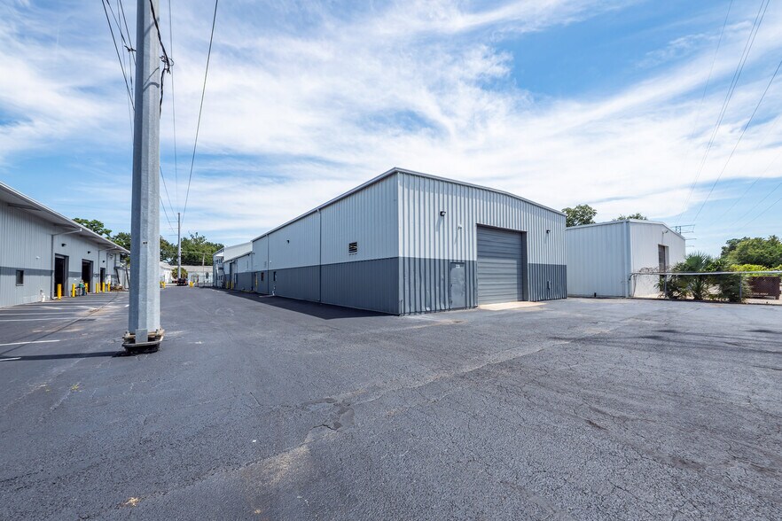 More Photos Of 3567 Meeting Street Rd, North Charleston Unknown For Lease