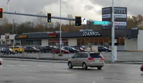 More Photos Of 410-526 E College Way, Mount Vernon Unknown For Lease