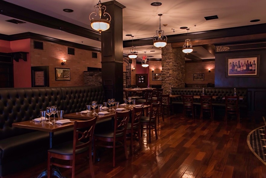 More Photos Of 310 N 2nd St, Harrisburg Restaurant For Sale