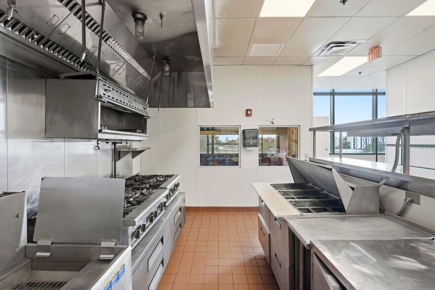 More Photos Of 300 S Duval St, Tallahassee Apartments For Sale