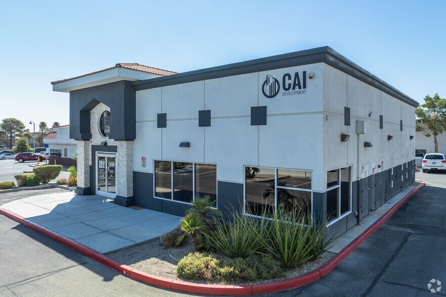 More Photos Of 9325 W Sahara Ave, Las Vegas Freestanding For Lease