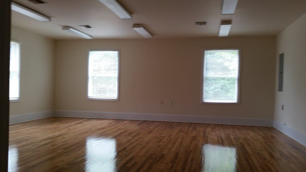 More Photos Of 2850 N Route 23, Newfoundland General Retail For Lease