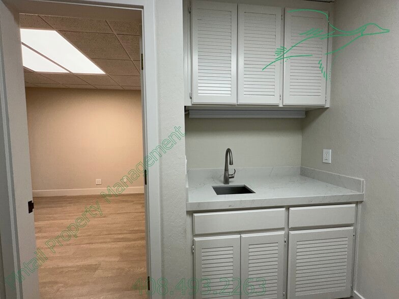 More Photos Of 150 E Campbell Ave, Campbell Loft Creative Space For Lease