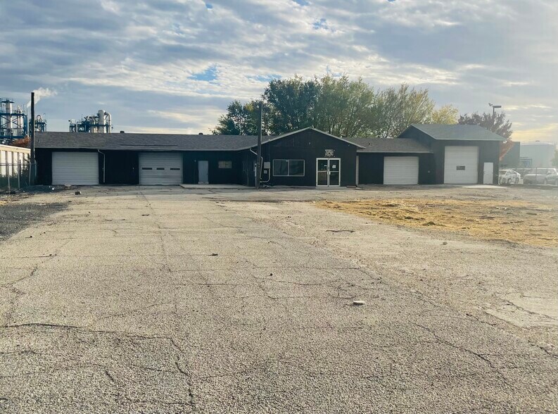 More Photos Of 449 W 12th St, Ogden Freestanding For Sale