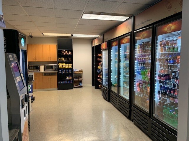 More Photos Of 12115 Lackland Rd, Maryland Heights Office For Lease