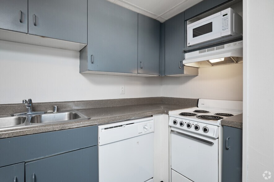More Photos Of 951 18th St S, Birmingham Apartments For Lease