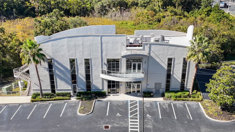 Primary Photo Of 9582 W Colonial Dr, Ocoee Medical For Lease