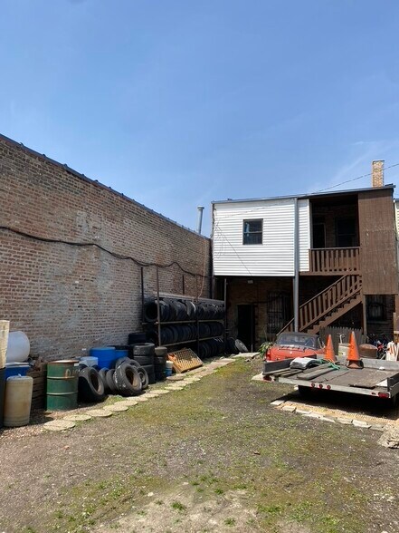 More Photos Of 6021 W Roosevelt Rd, Cicero General Retail For Sale