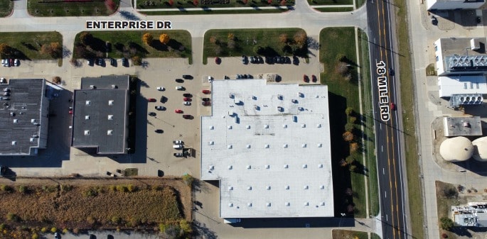 More Photos Of 40800 Enterprise Dr, Sterling Heights Distribution For Lease