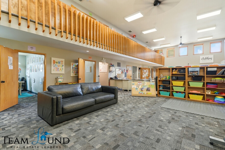More Photos Of 915 S McKinley St, Casper Office Residential For Sale
