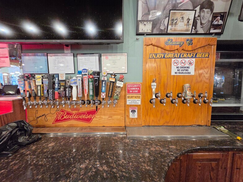 More Photos Of 107 W Coal Ave, Gallup Restaurant For Sale