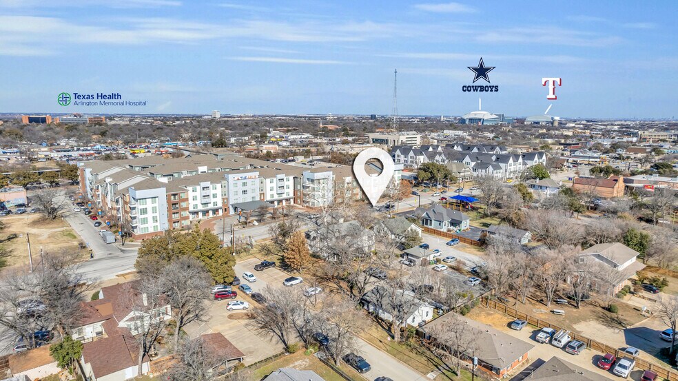 More Photos Of 808 W Abram St, Arlington Freestanding For Sale