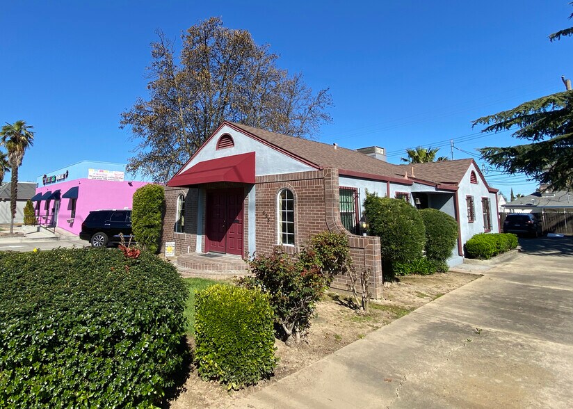 More Photos Of 525 W Kettleman Ln, Lodi Office For Lease