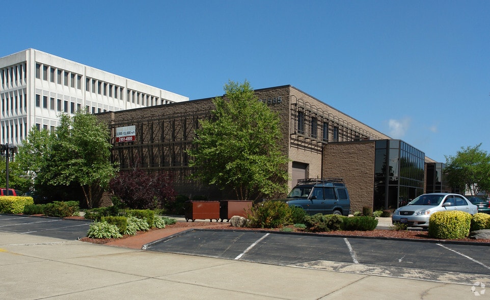 Primary Photo Of 35585 Curtis Blvd, Eastlake Light Distribution For Lease