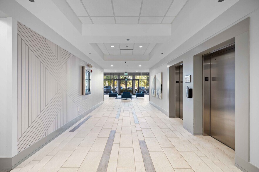 More Photos Of 4515 Falls of Neuse Rd, Raleigh Office For Lease