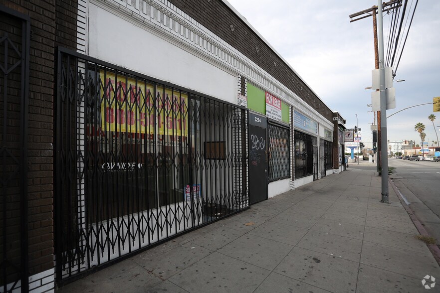More Photos Of 3260-3270 W Pico Blvd, Los Angeles Freestanding For Lease