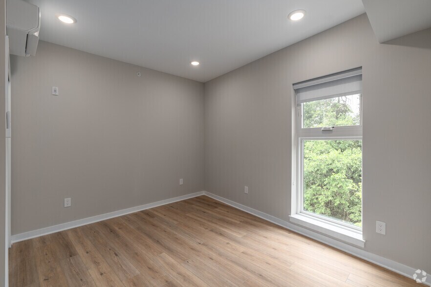More Photos Of 3515 Midvale Ave, Philadelphia Apartments For Lease