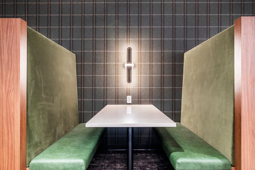 More Photos Of 170 S Main St, Salt Lake City Office For Lease