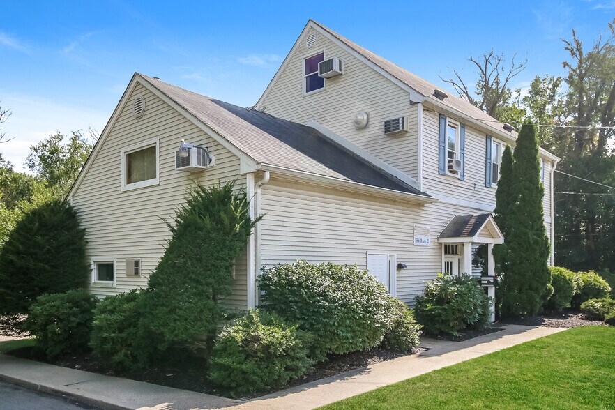More Photos Of 2566 Route 52, Hopewell Junction Office For Sale