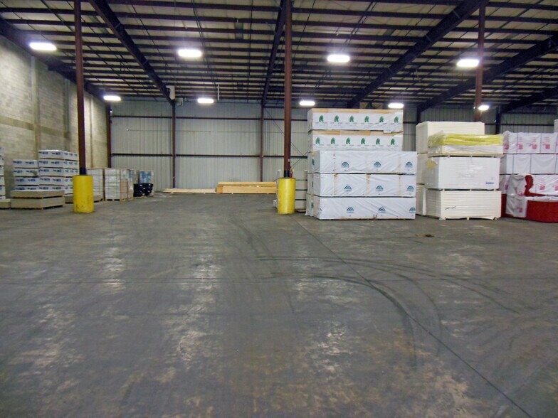 Primary Photo Of 1900 W New Hampshire St, Orlando Manufacturing For Lease
