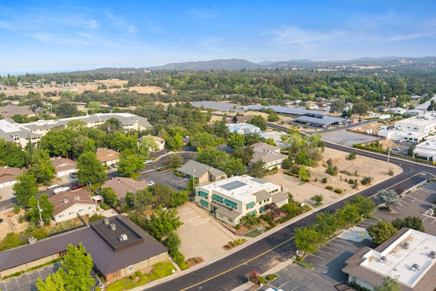 More Photos Of 3257 Professional Dr, Auburn Medical For Sale