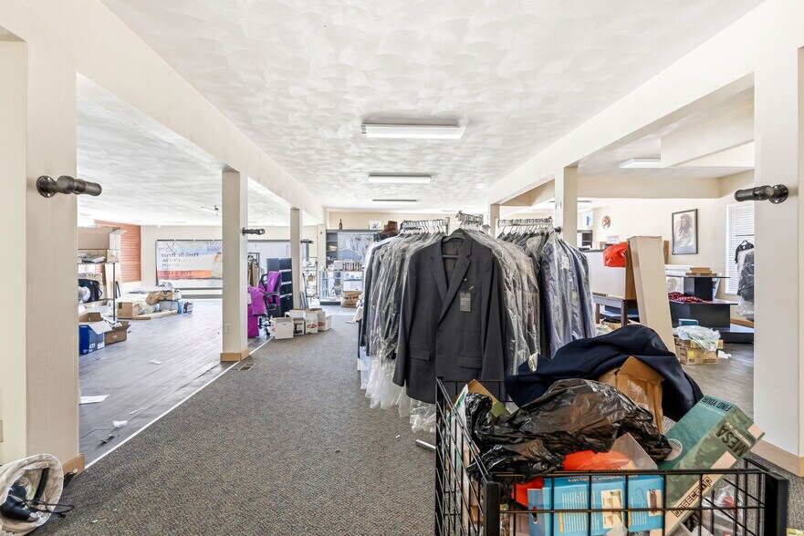 More Photos Of 316 N Main St, Columbia Storefront Retail Office For Sale